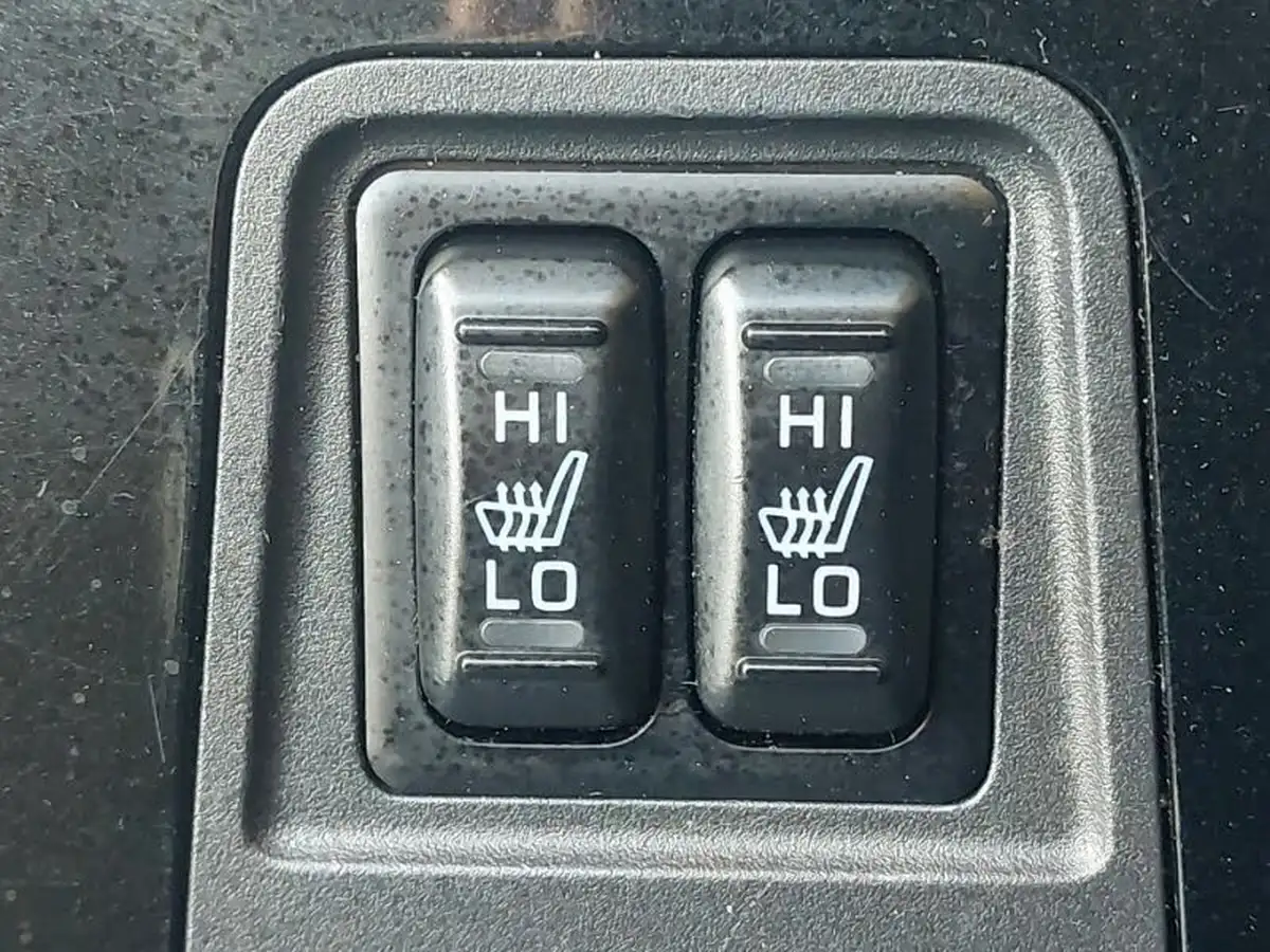 2020-mitsubishi-outlander-20-exceed-big-15