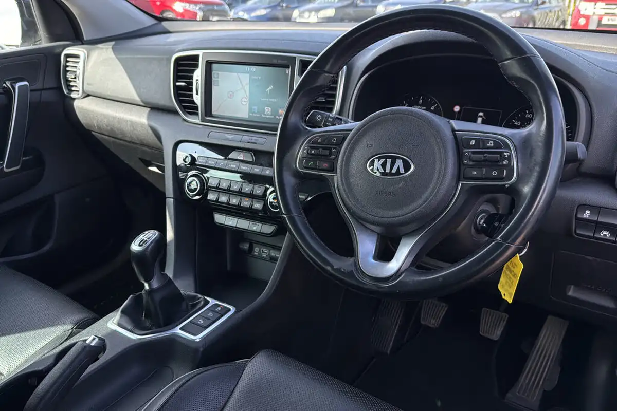 2017-kia-sportage-17crdi-3-114bhp-big-9