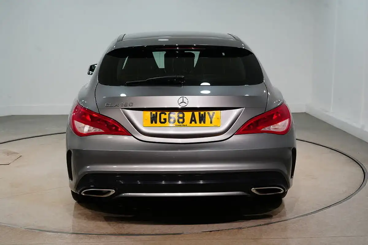 2018-mercedes-benz-cla-16-cla-180-amg-line-edition-shooting-brake-5d-7g-dct-big-11