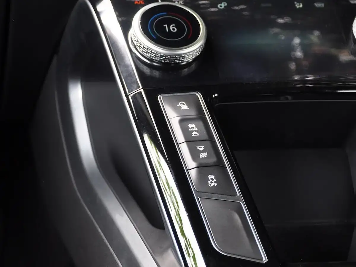 2019-jaguar-i-pace-ev400-hse-big-42