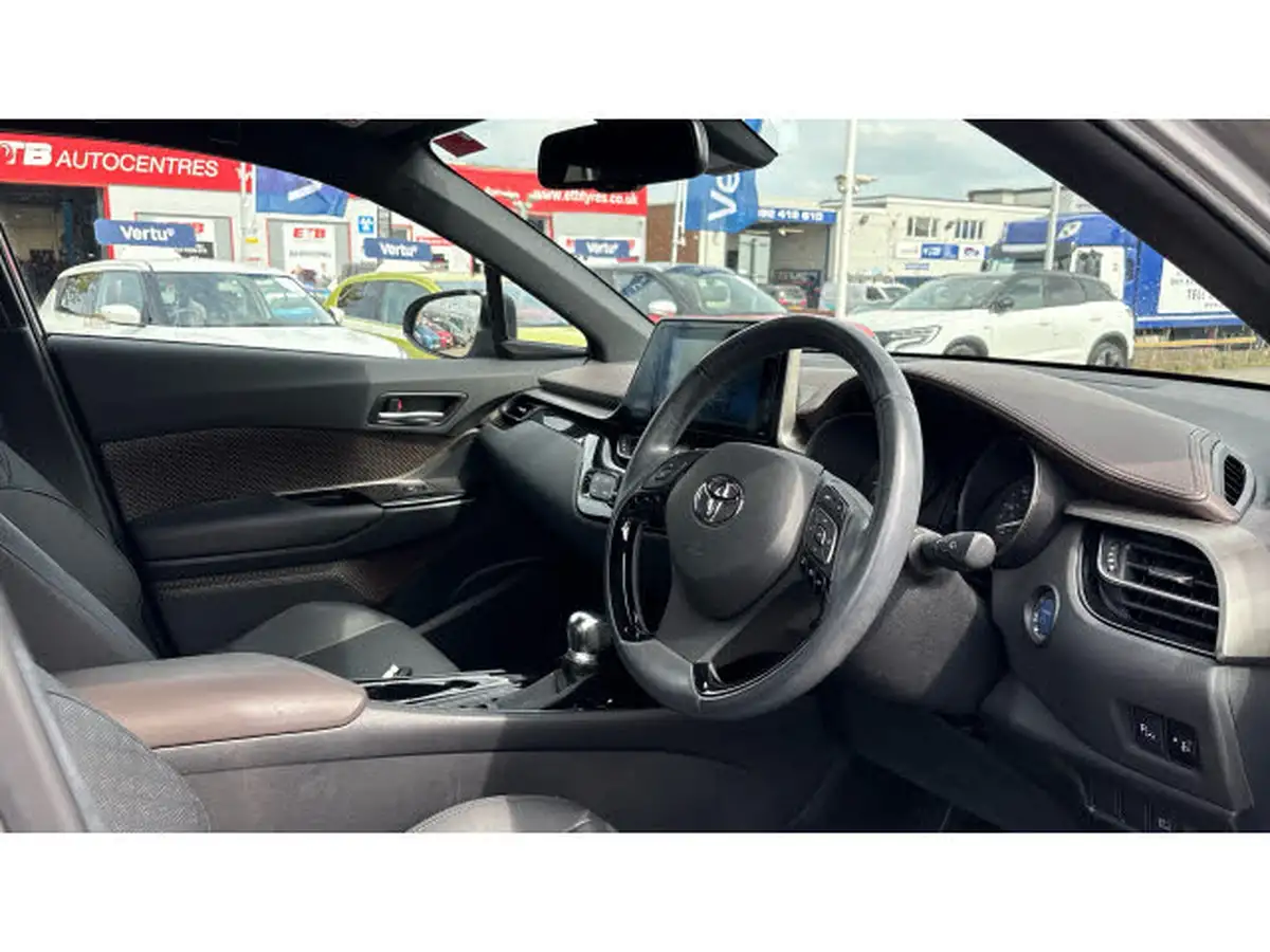 2018-toyota-c-hr-18-vvt-i-excel-big-10