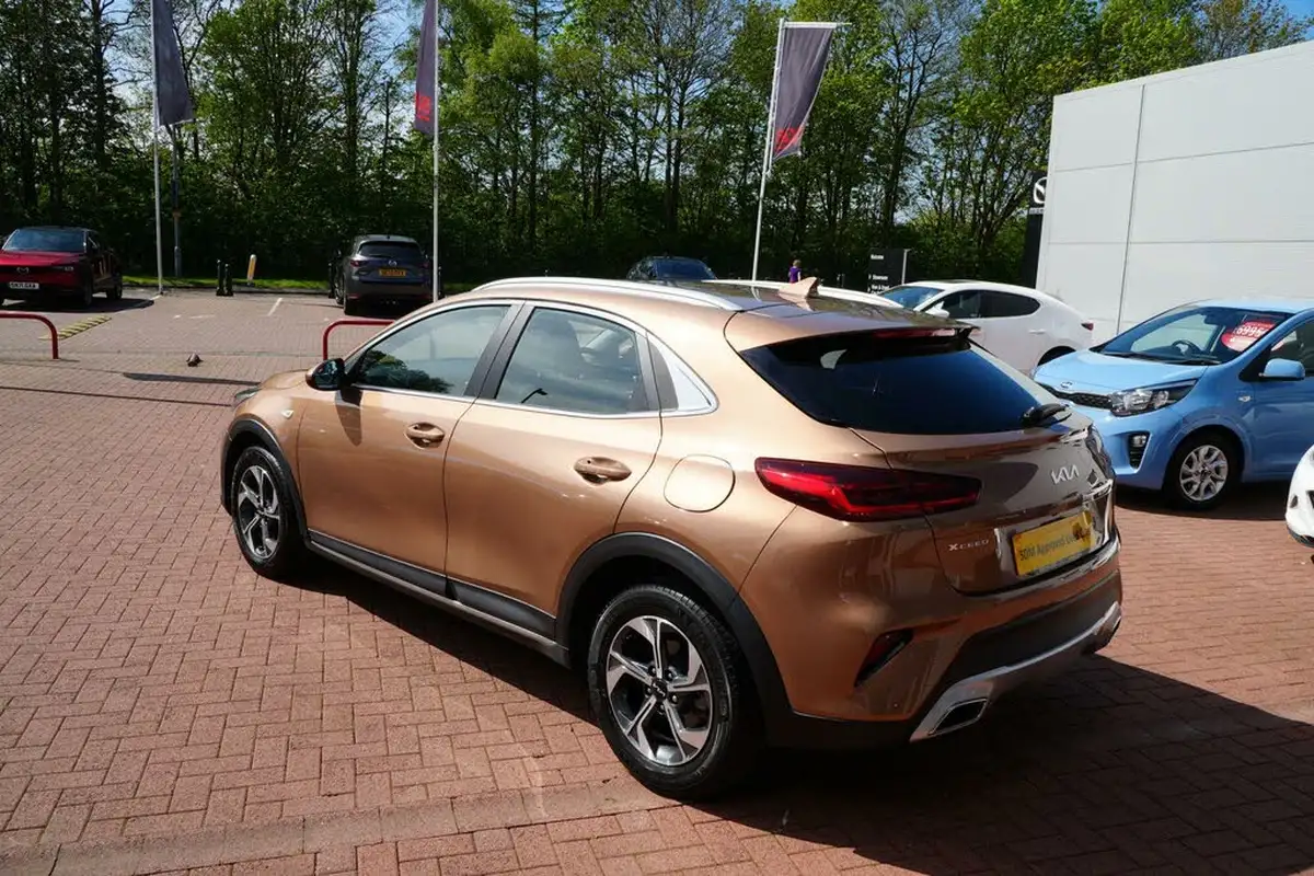 2021-kia-xceed-10-t-gdi-2-big-3