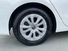 2019-toyota-prius-small-37