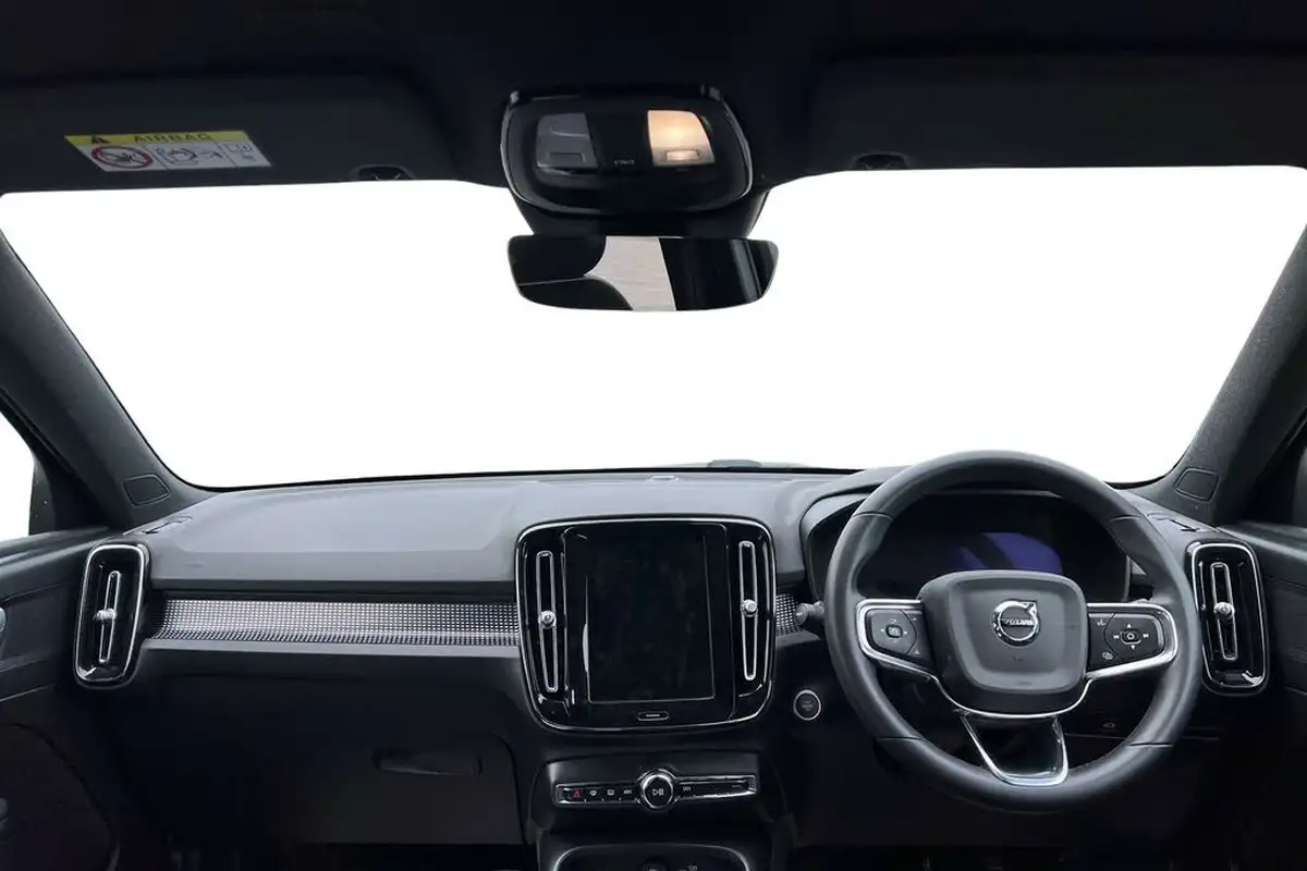 2022-volvo-xc40-20-b3-plus-big-5