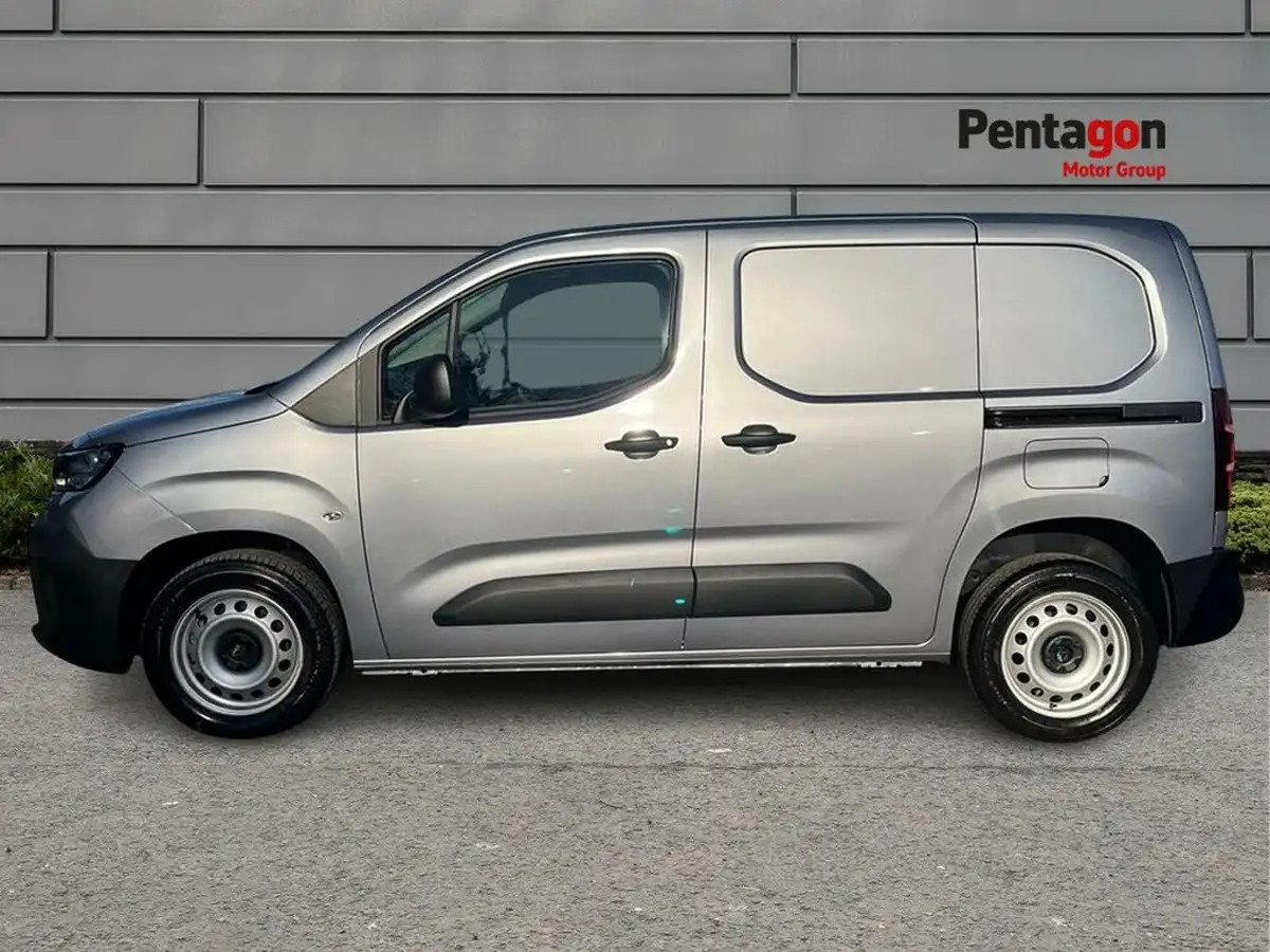 2024-peugeot-partner-15-bluehdi-professional-100pseu6d-big-14