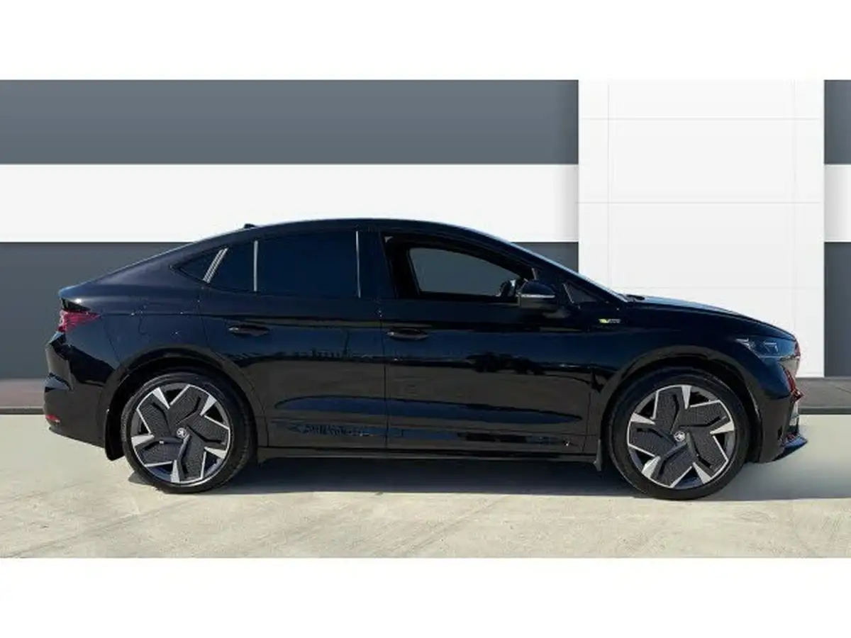 2025-skoda-enyaq-e-vrs-coupe-big-4