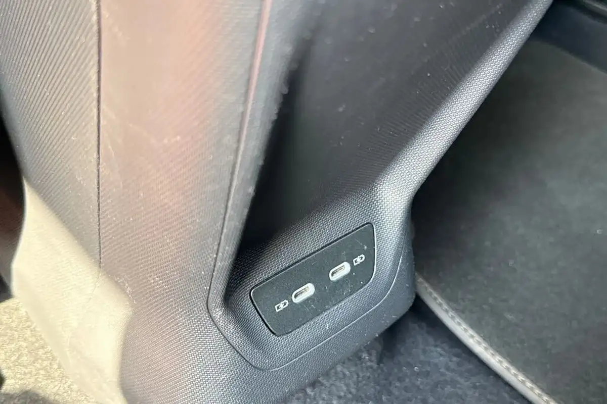 2022-cupra-born-e-v2-230ps-58kwh-e-boost-big-36