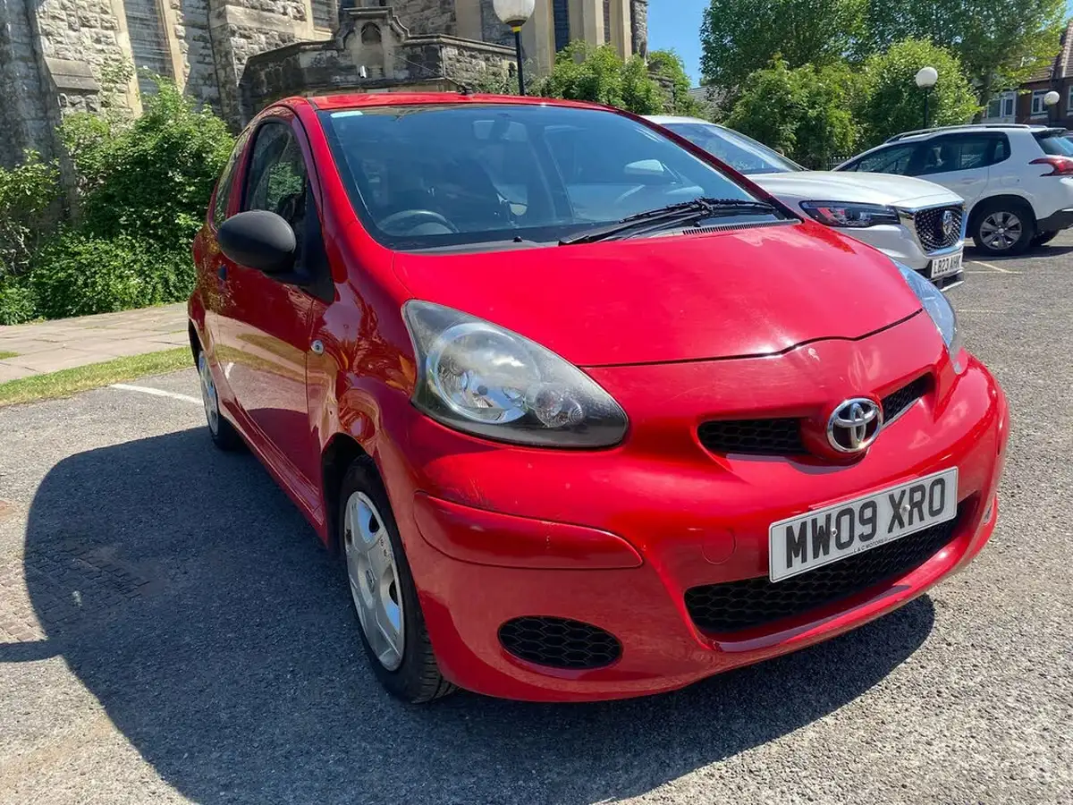 2009-toyota-aygo-10-aygo-3d-big-4