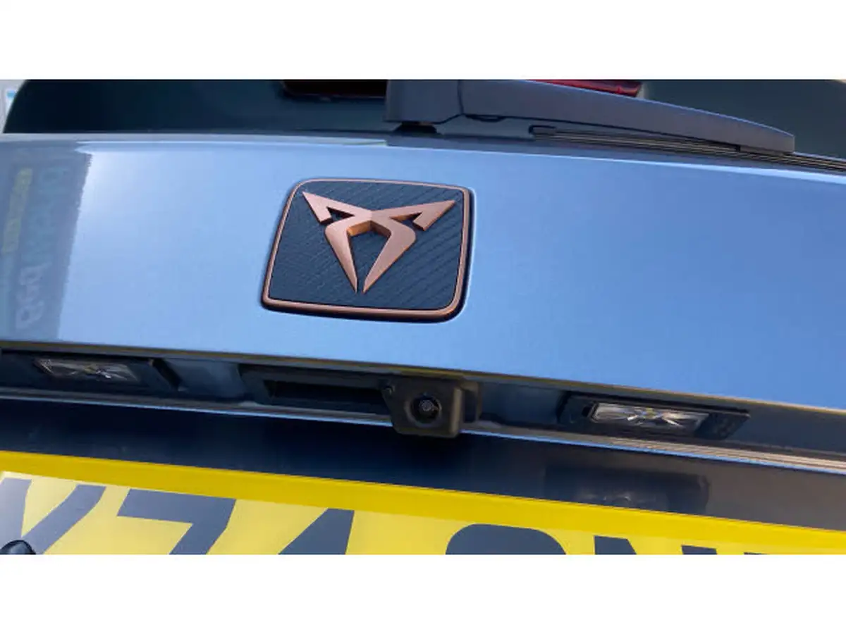 2024-cupra-ateca-15-ecotsi-v2-big-32