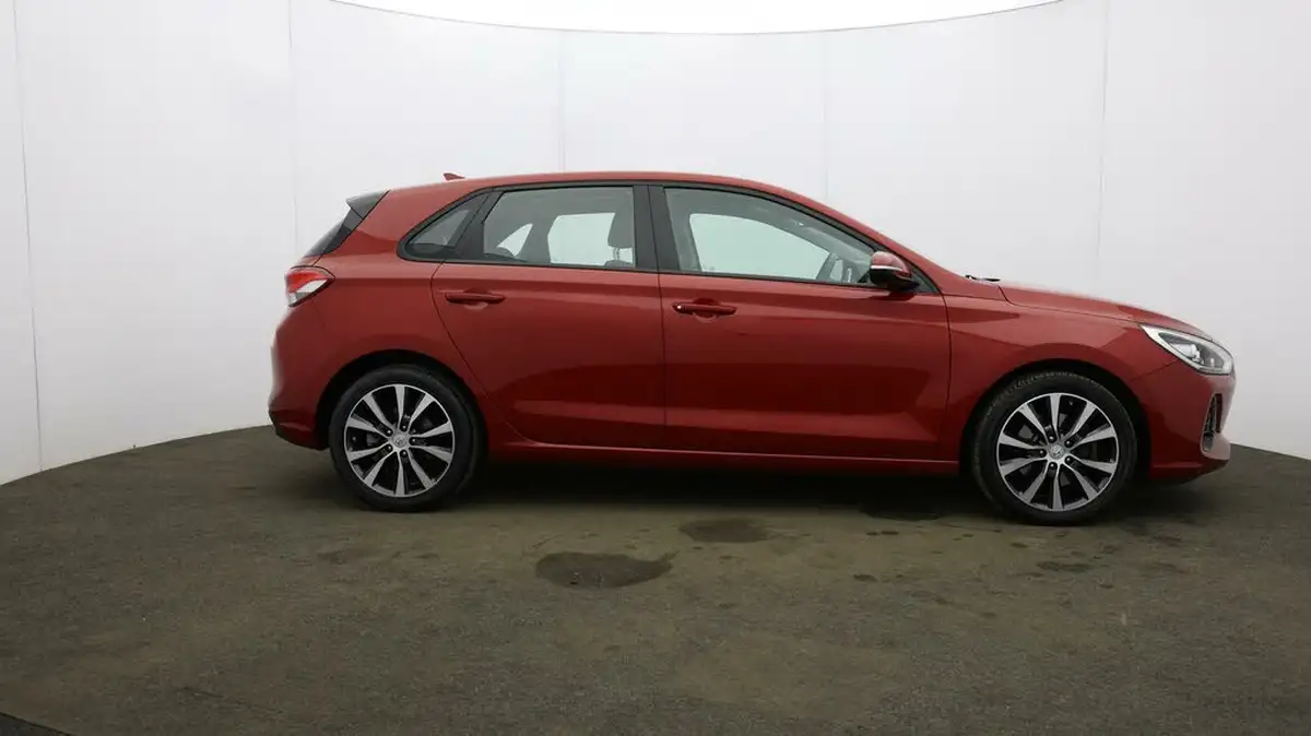 2018-hyundai-i30-14-t-gdi-se-nav-blue-drive-isg-hatchback-dct-big-51