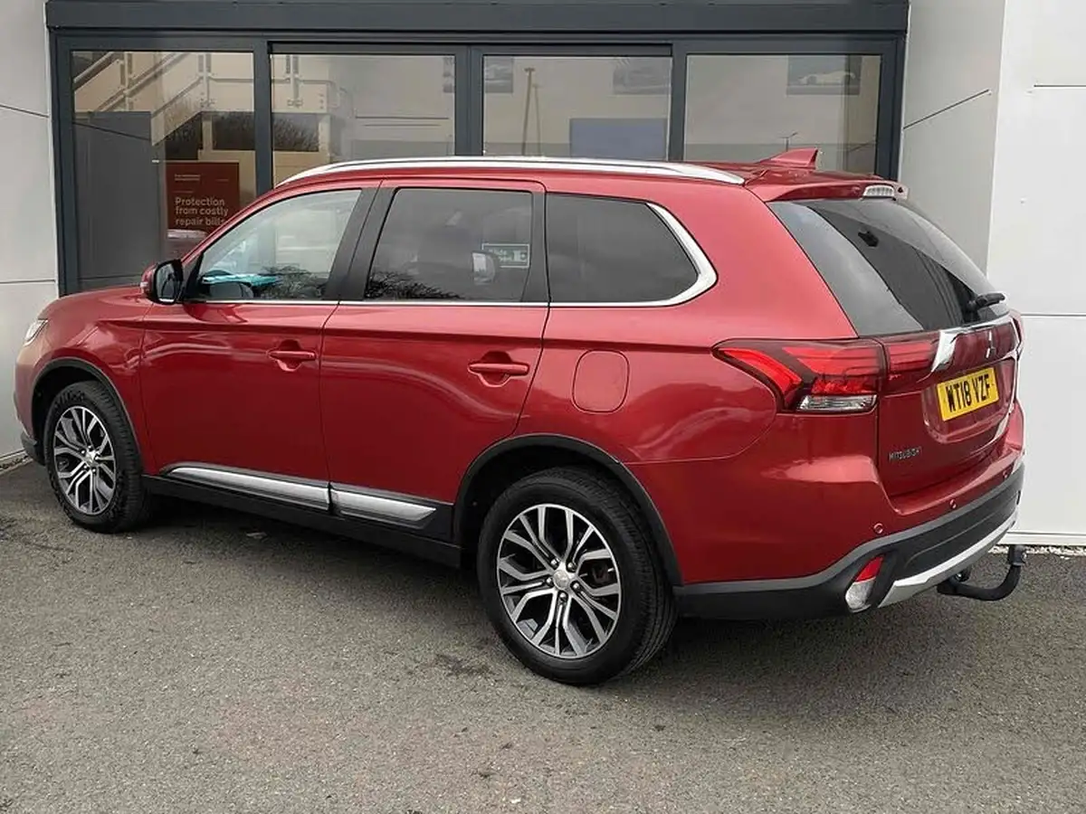 2018-mitsubishi-outlander-22di-d-3-auto-big-2