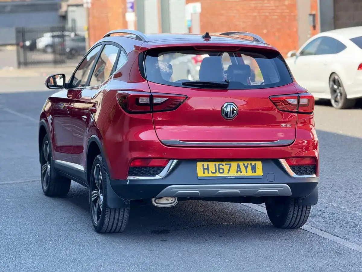2018-mg-zs-suv-15-vti-tech-exclusive-big-6
