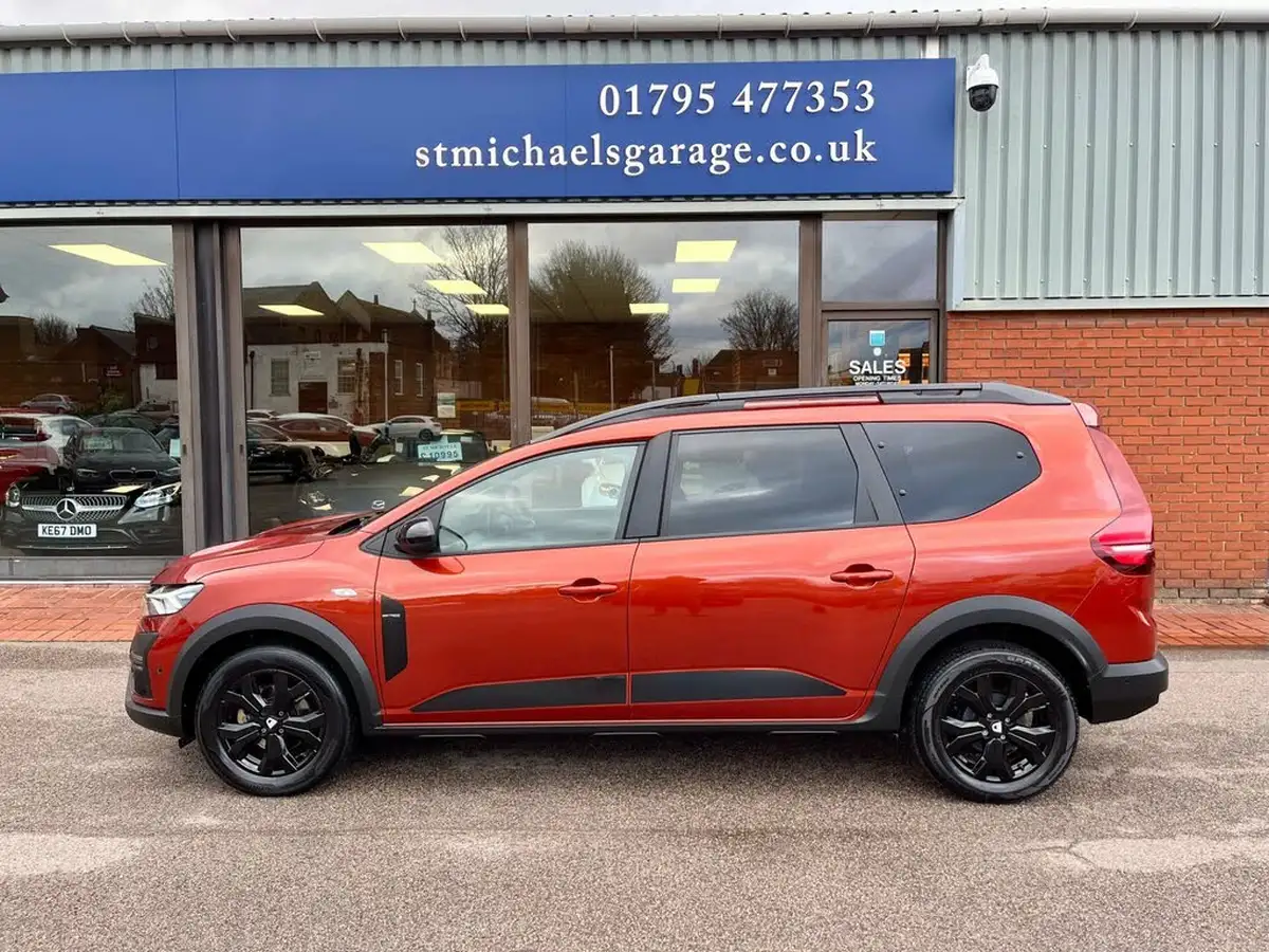 2023-dacia-jogger-10-tce-extreme-se-big-10