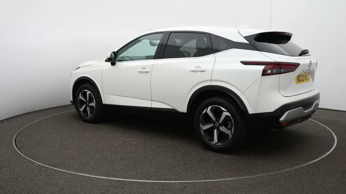 2022-nissan-qashqai-13-dig-t-n-connecta-140ps-big-63