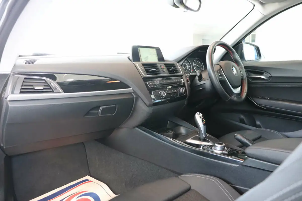 2017-bmw-1-series-15td-116d-sport-3d-auto-big-34