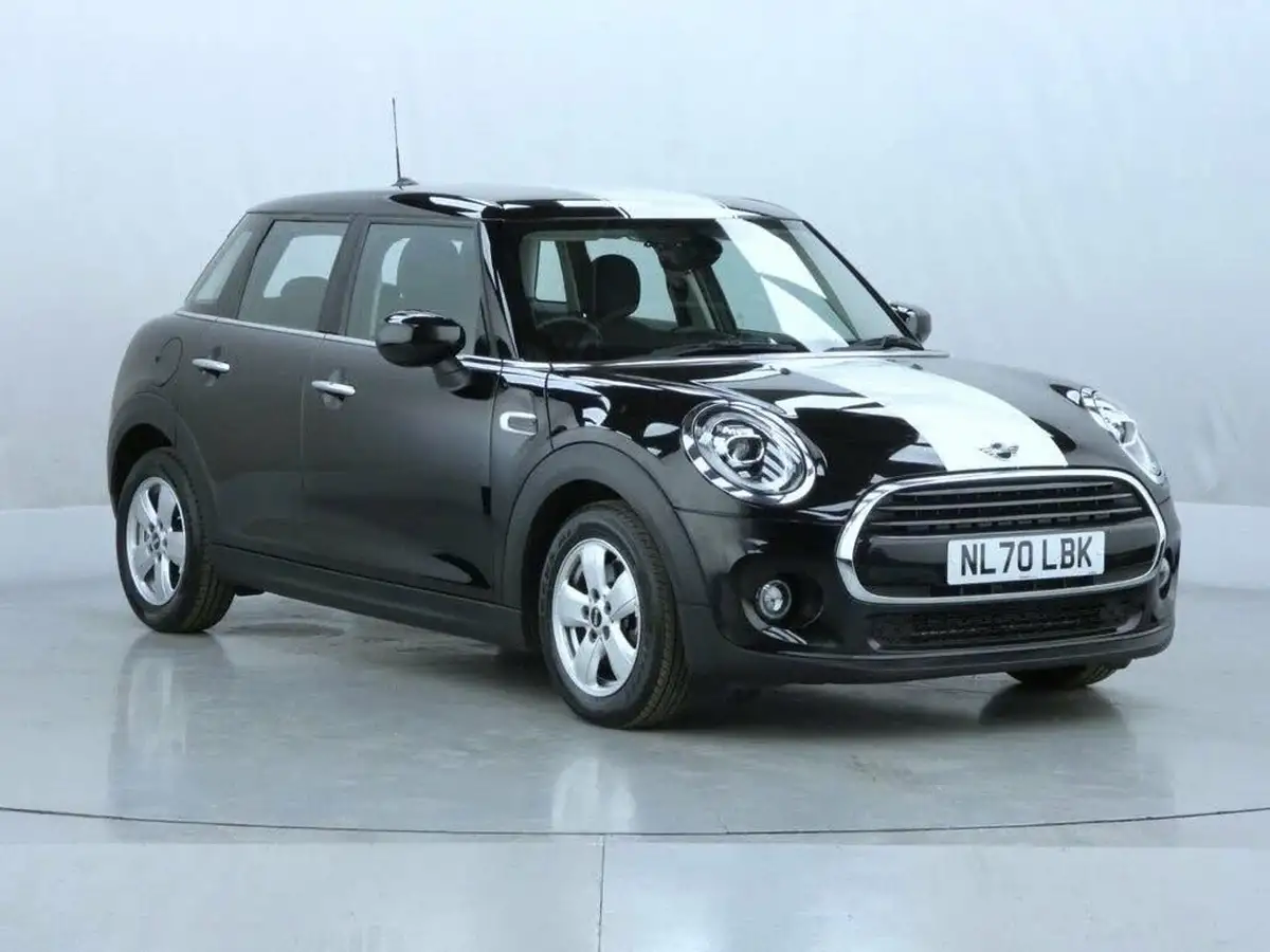 2020-mini-countryman-15-cooper-classic-auto-big-1
