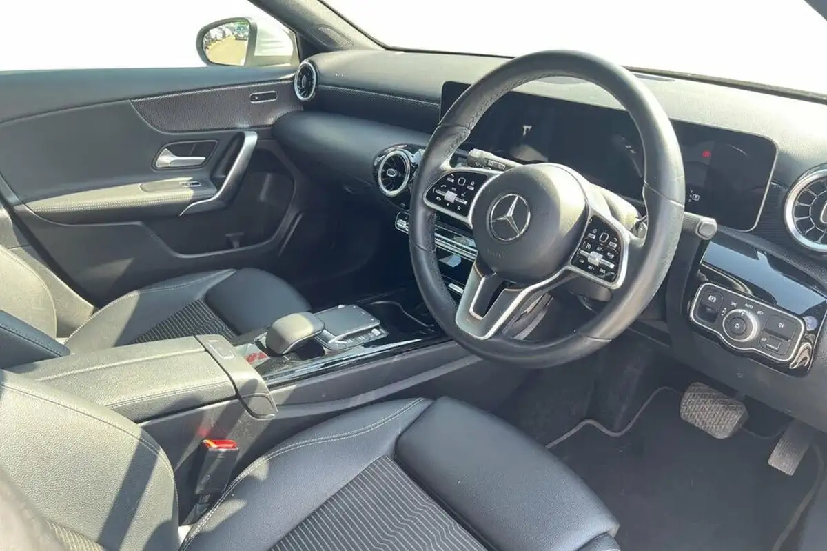 2021-mercedes-benz-a-class-13-a200-sport-executive-hatchback-5d-7g-dct-big-8