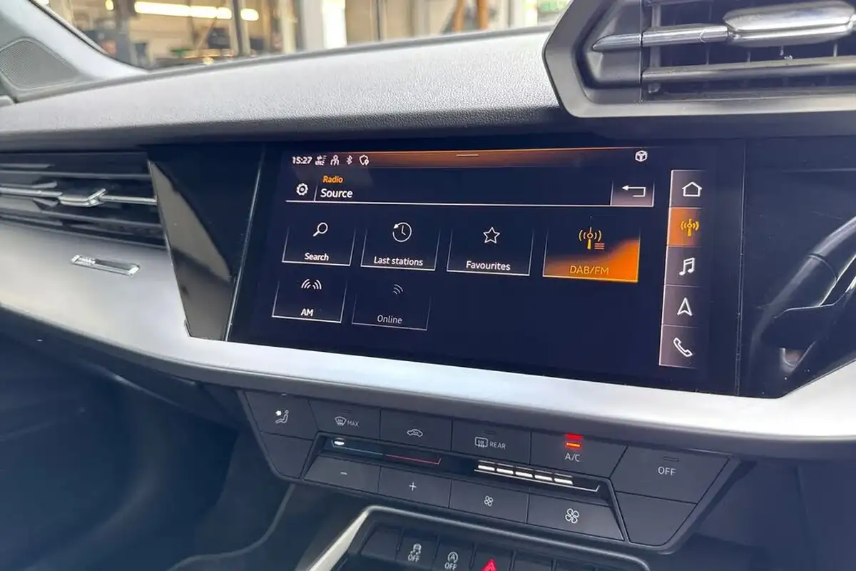 2023-audi-a3-10-30-tfsi-technik-big-34