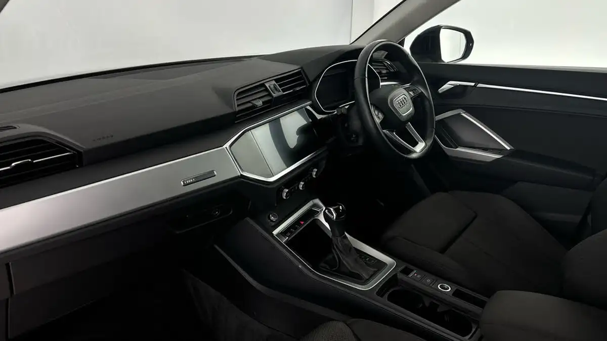2019-audi-q3-20-35-tdi-sport-ss-station-wagon-s-tronic-big-9