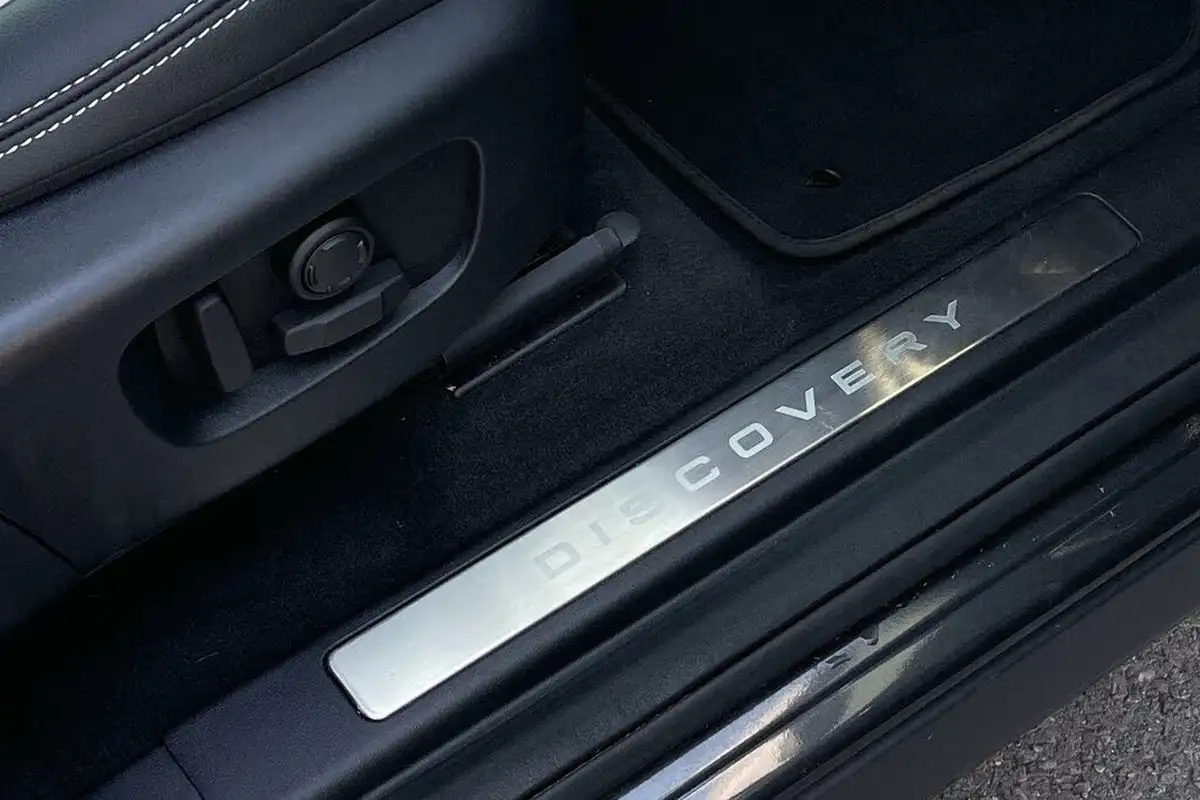 2024-land-rover-discovery-sport-15-p270e-dynamic-se-big-20
