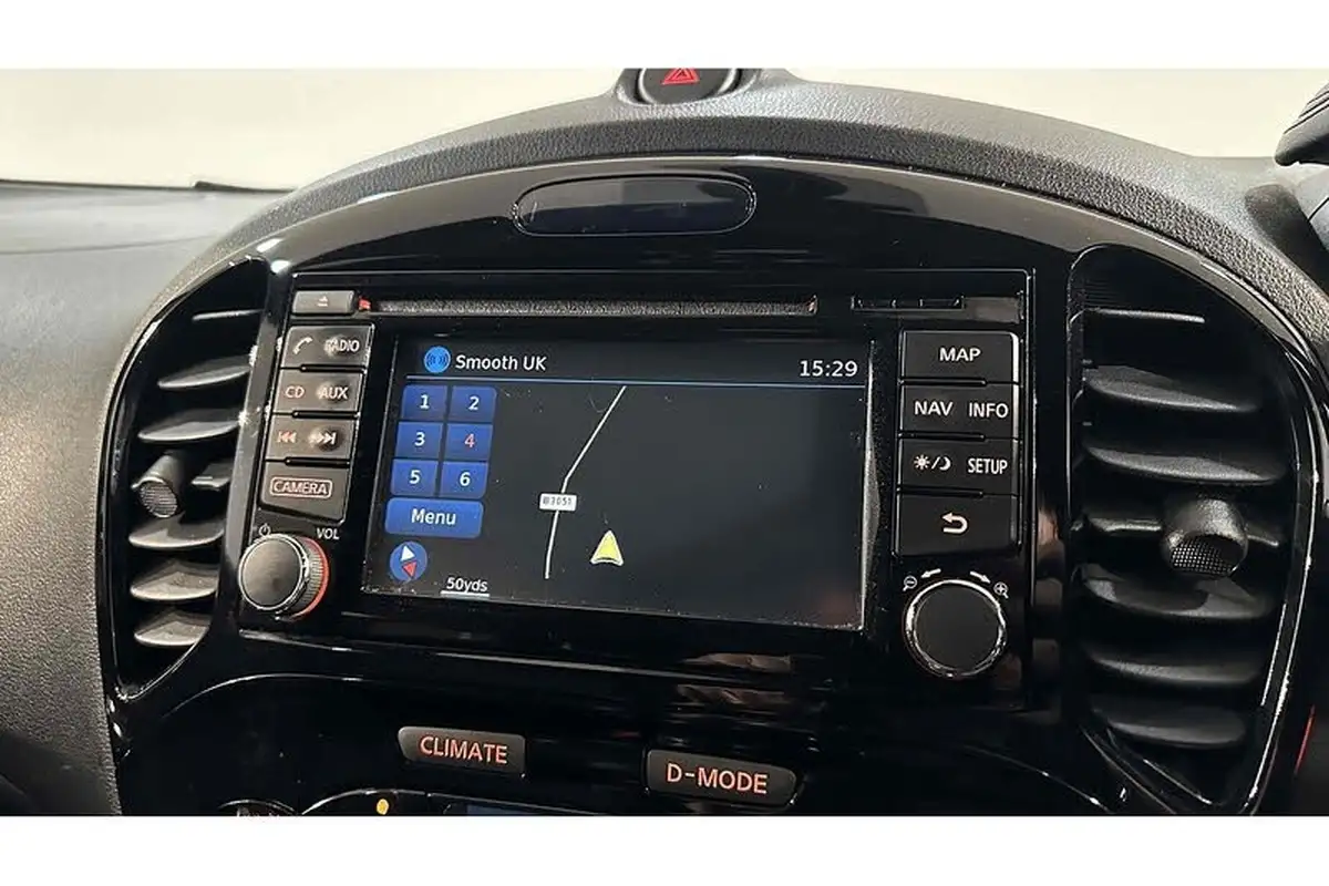 2017-nissan-juke-12-dig-t-n-connecta-ss-big-33