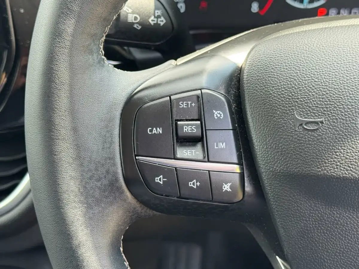 2022-ford-fiesta-10t-titanium-125ps-hybrid-mhev-powershift-big-20