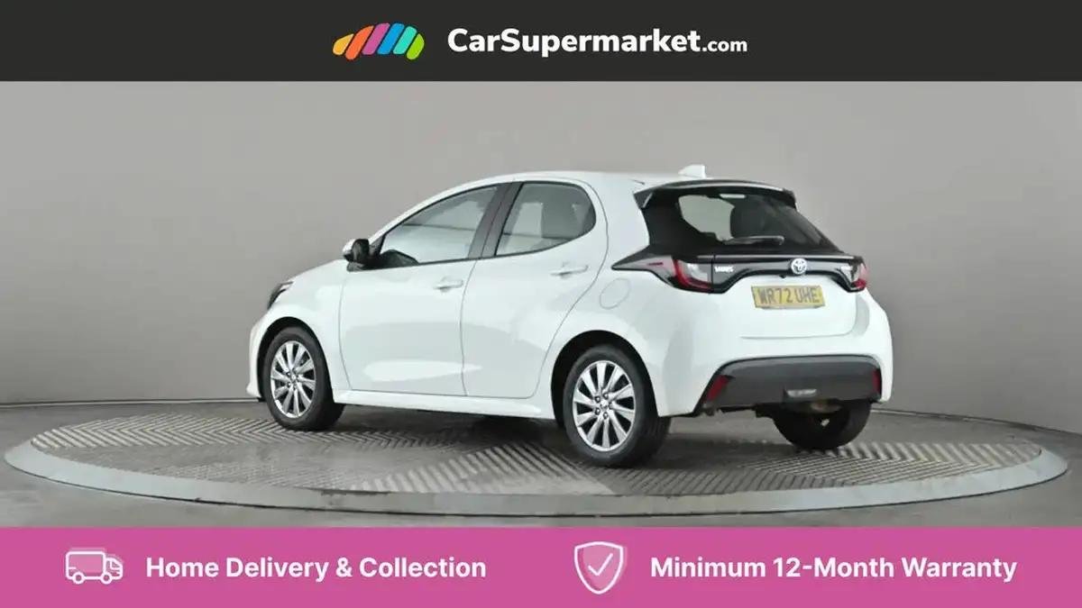 2022-toyota-yaris-15-vvt-i-icon-big-3