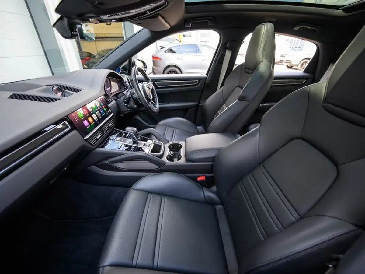 2022-porsche-cayenne-30-v6-platinum-edition-coupe-big-28
