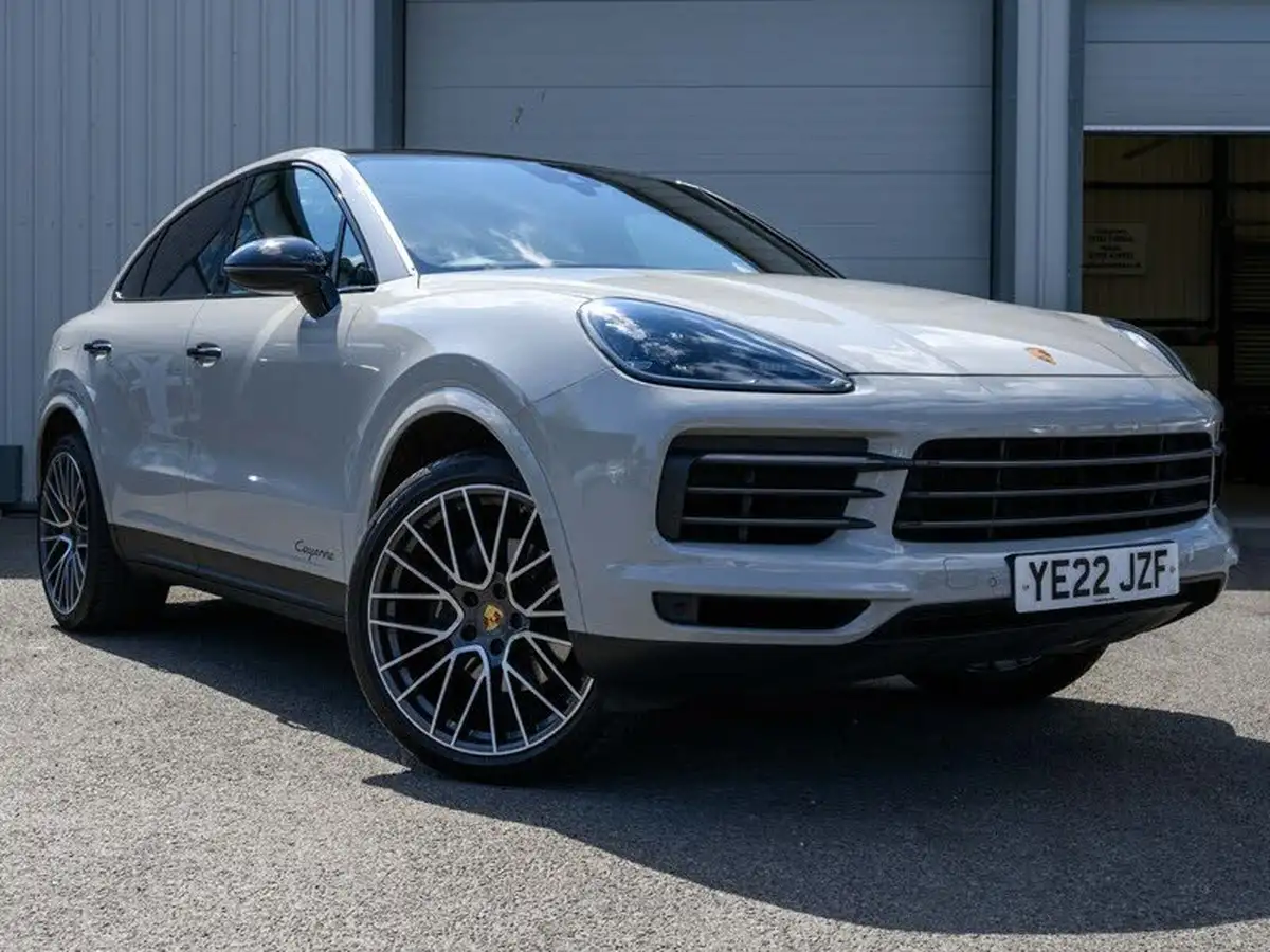 2022-porsche-cayenne-30-v6-platinum-edition-coupe-big-0