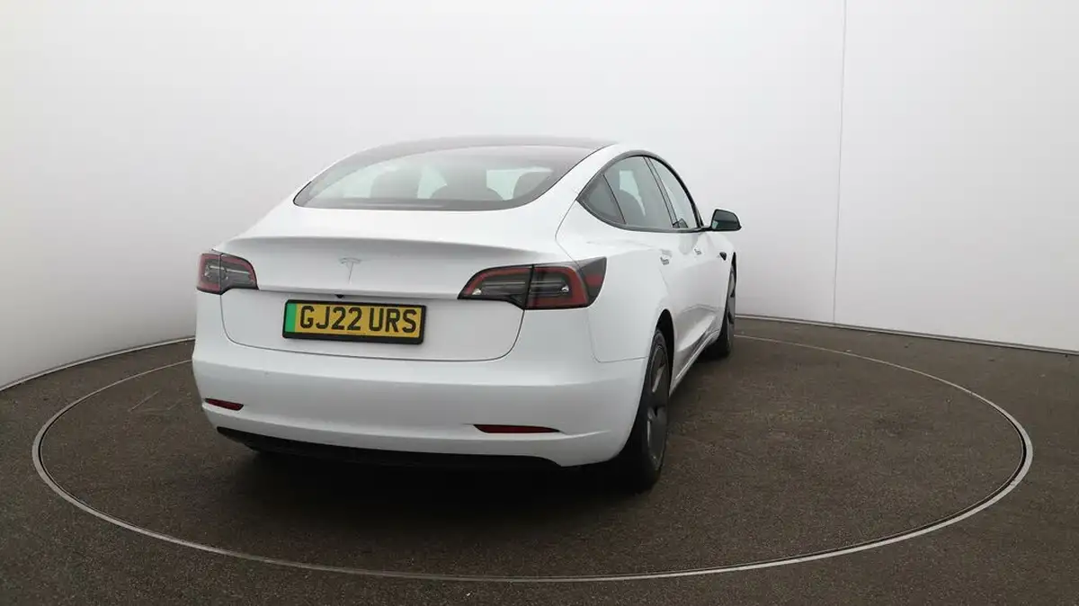 2021-tesla-model-3-e-standard-plus-big-54