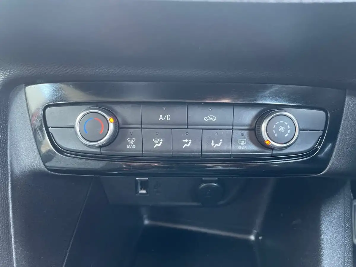 2022-vauxhall-corsa-12i-se-edition-big-23