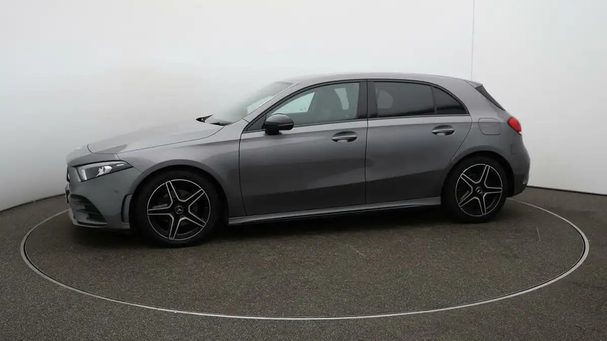 2022-mercedes-benz-a-class-13-a200-amg-line-executive-edition-hatchback-5d-7g-dct-big-64