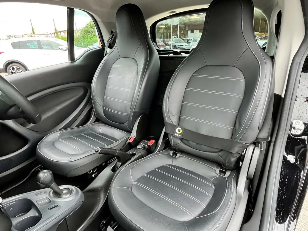 2019-smart-fortwo-09-prime-premium-coupe-twinamic-big-51