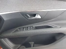 2019-peugeot-3008-suv-12-puretech-allure-small-14