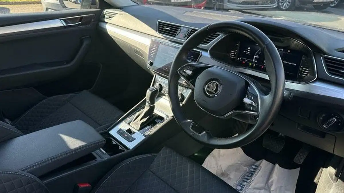 2022-skoda-superb-15-tsi-se-hatchback-dsg-big-7