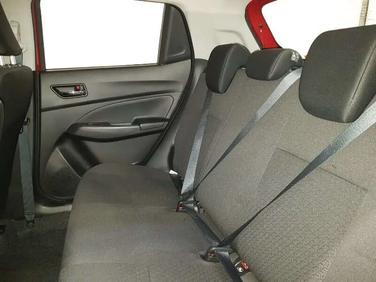 2024-suzuki-swift-12-dualjet-sz5-big-5