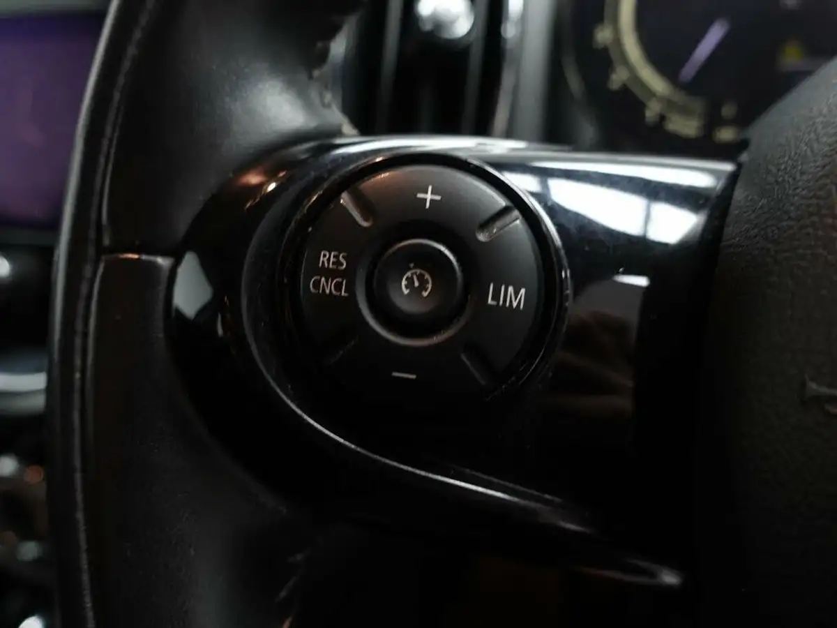 2020-mini-countryman-15-cooper-exclusive-big-18