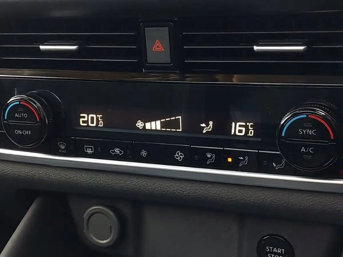 2024-nissan-qashqai-15-n-connecta-big-14