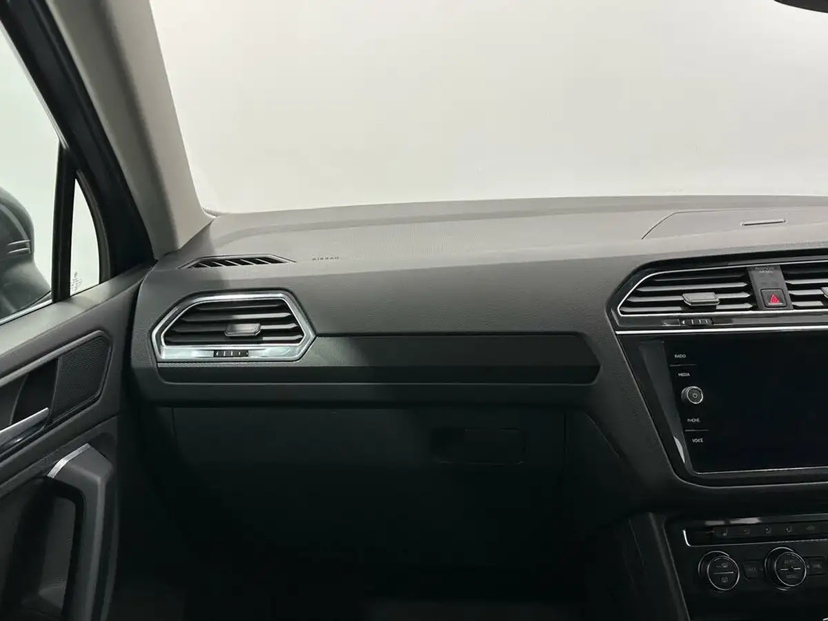 2018-volkswagen-tiguan-20tdi-sel-150ps-ss-dsg-big-29