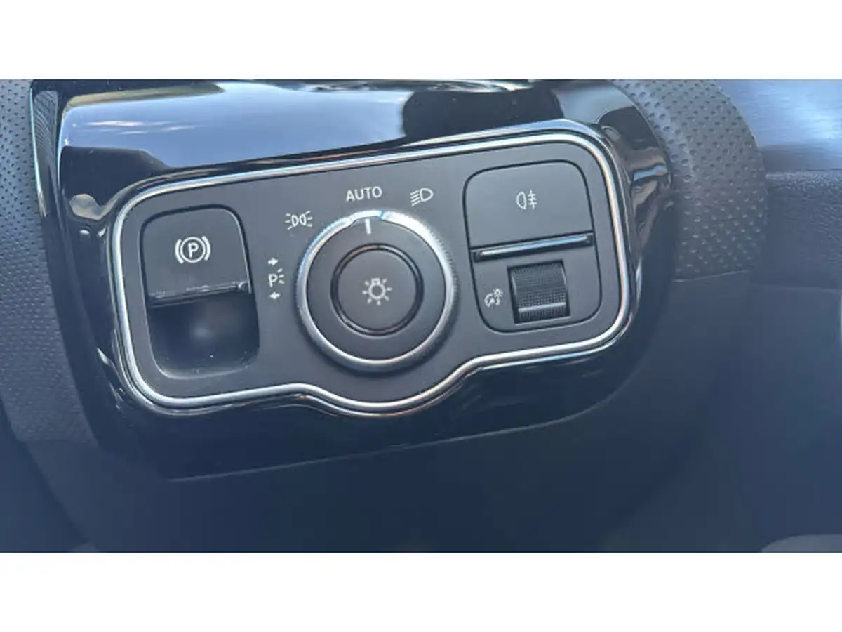 2021-mercedes-benz-cla-13-cla-180-amg-line-premium-shooting-brake-5d-big-26