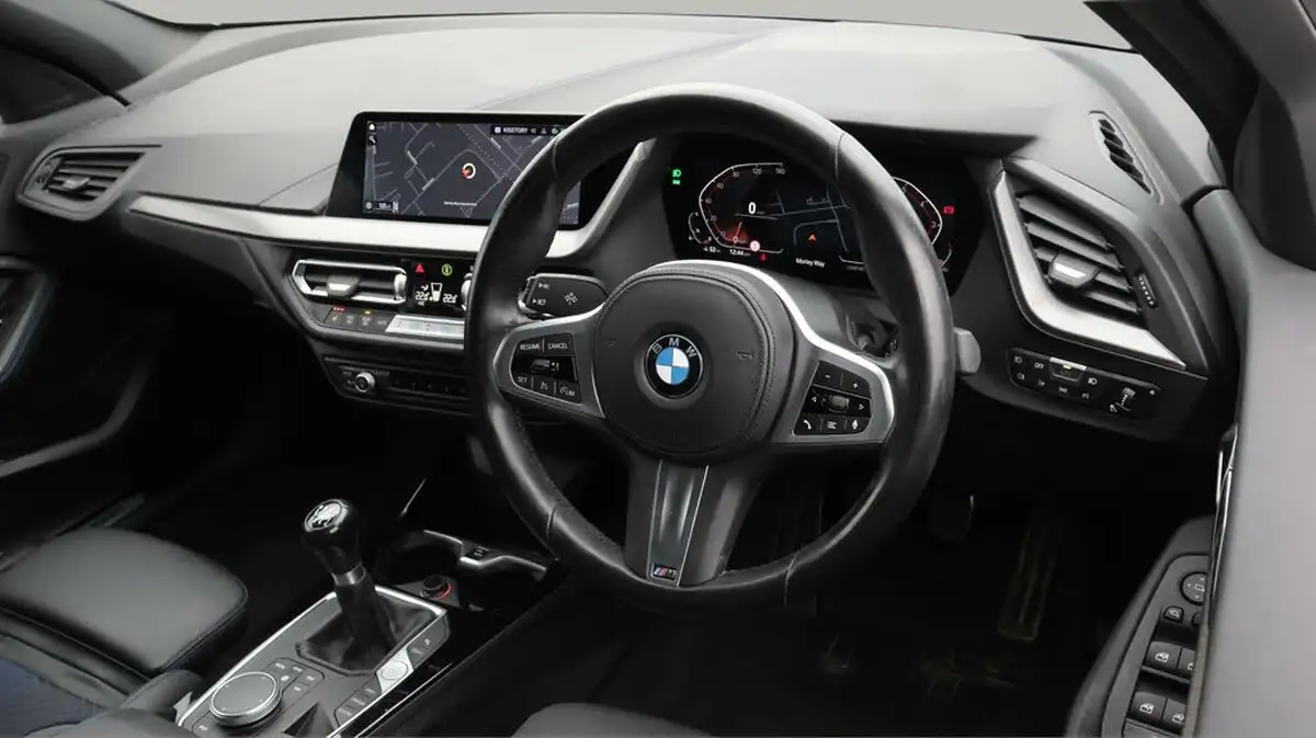 2022-bmw-1-series-15-118i-m-sport-lcp-pro-pack-big-9