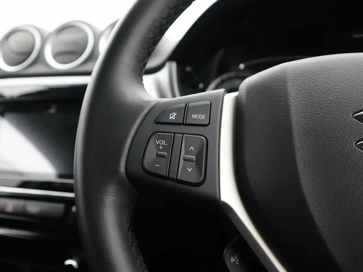 2023-suzuki-vitara-14-boosterjet-sz-t-big-31