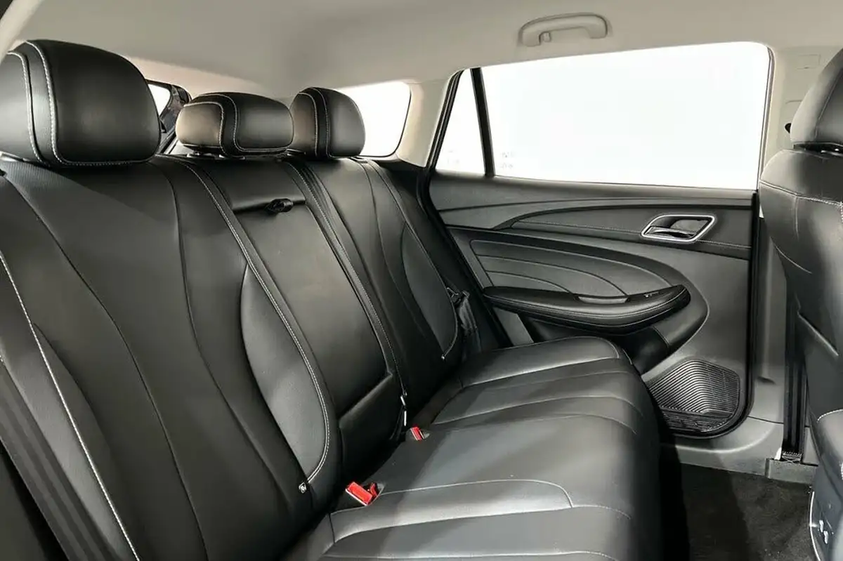 2022-mg-mg5-e-exclusive-ev-long-range-big-23