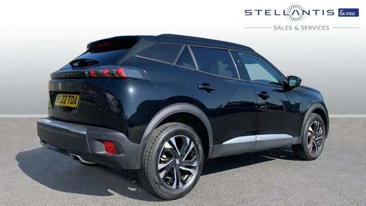 2022-peugeot-2008-suv-12-puretech-allure-premium-130bhp-big-2
