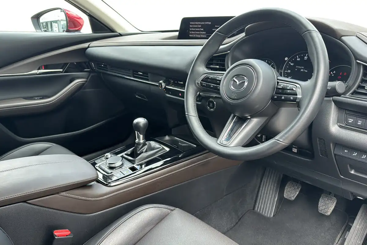 2024-mazda-cx-30-20-e-skyactiv-x-takumi-big-9