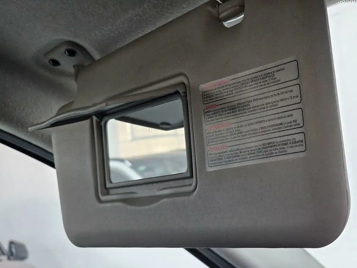 2012-nissan-note-14-n-tec-big-72