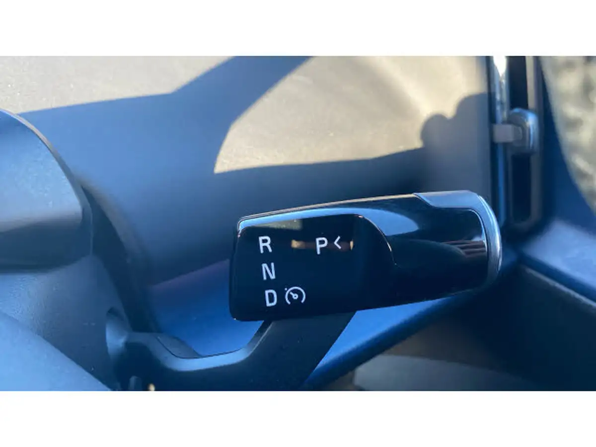 2024-volvo-ex30-e-single-motor-plus-extended-range-big-13