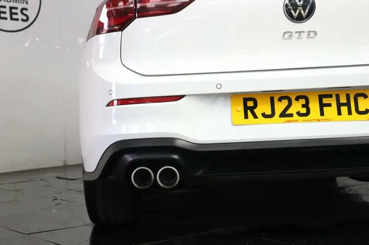 2023-volkswagen-golf-20tdi-gtd-big-19