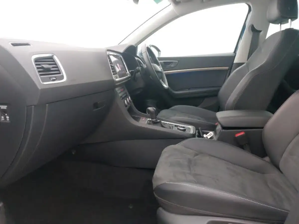 2024-seat-ateca-15-ecotsi-xperience-dsg-big-4