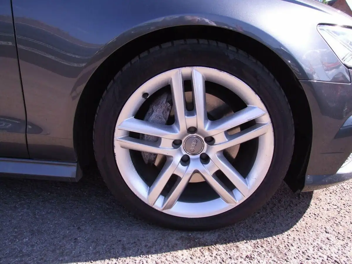 2015-audi-a6-avant-30tdi-quattro-s-line-272ps-big-24